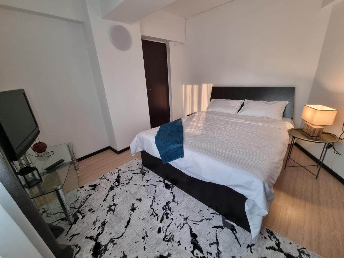 Lovely & Comfy, Central Apt In Ясси Екстер'єр фото